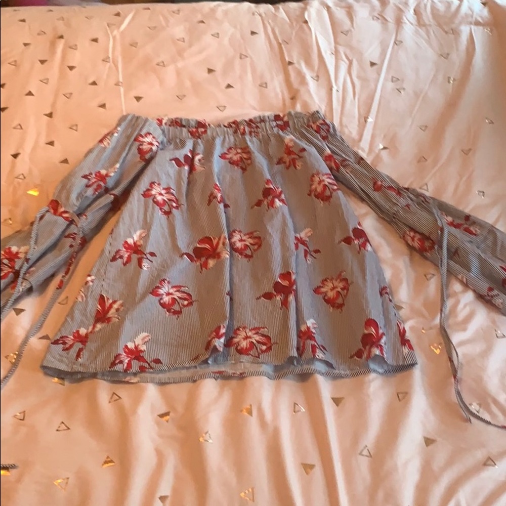 striped blouse with flowers